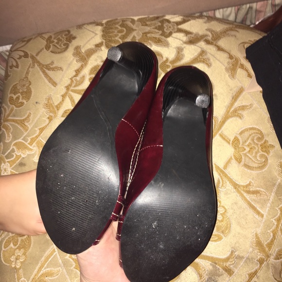 Red New Directions Peep Toe Heels Size 7 - Picture 4 of 4